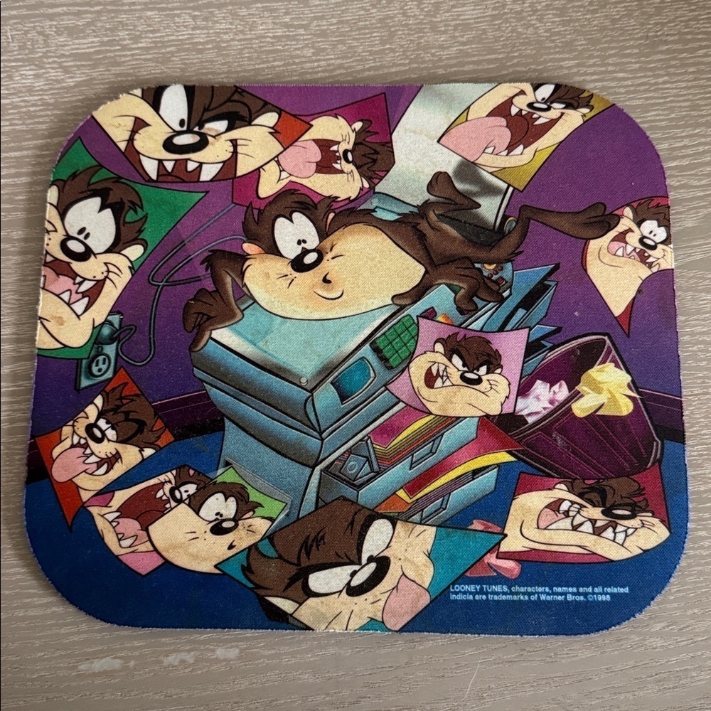 Vintage Looney Tunes Taz in copy machine (copy room) 1998